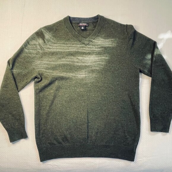 Isaac Mizrahi Women’s V Neck 100% Merino Wool Sweater - Picture 1 of 5